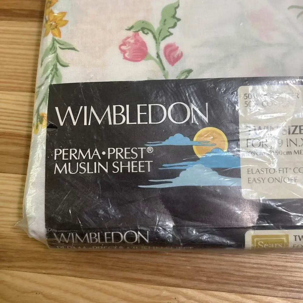Vintage 70s Wimbledon Sears Vintage Twin Floral Fitted Sheet - New Old Stock NWT